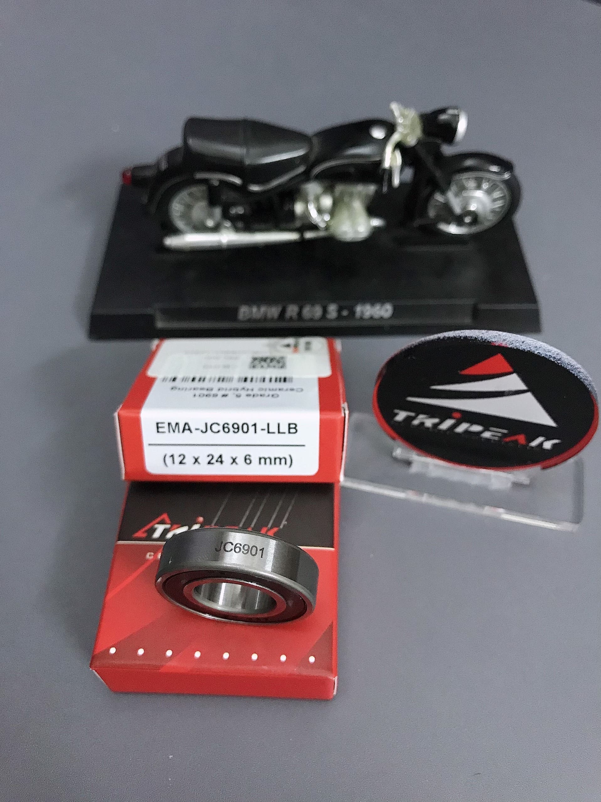 JC6901 -1 #6901 (12 x 24 x 6 mm) Bạc đạn bánh xe - Ảnh 1