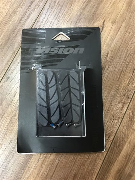 Gôm thắng T-83 Carbon E0065-3 Gôm thắng cho bánh Carbon, hiệu Vision T-83 Carbon E0065 - Ảnh 2