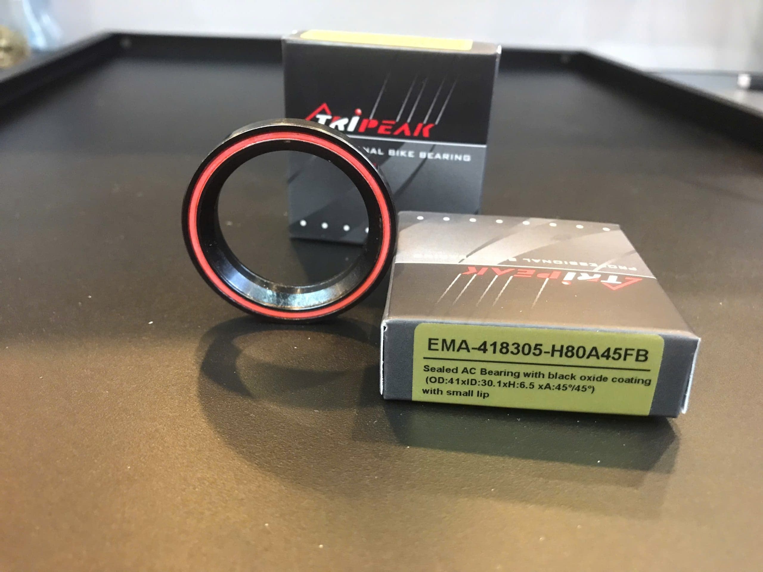 HS-093 EMA-418305-H80A45FB-1 (HS-093) 41.8x30.5X8mm , 45°/45° Tripeak Bạc đạn chén cổ . Sealed AC Bearing with black oxide coating - Ảnh 1