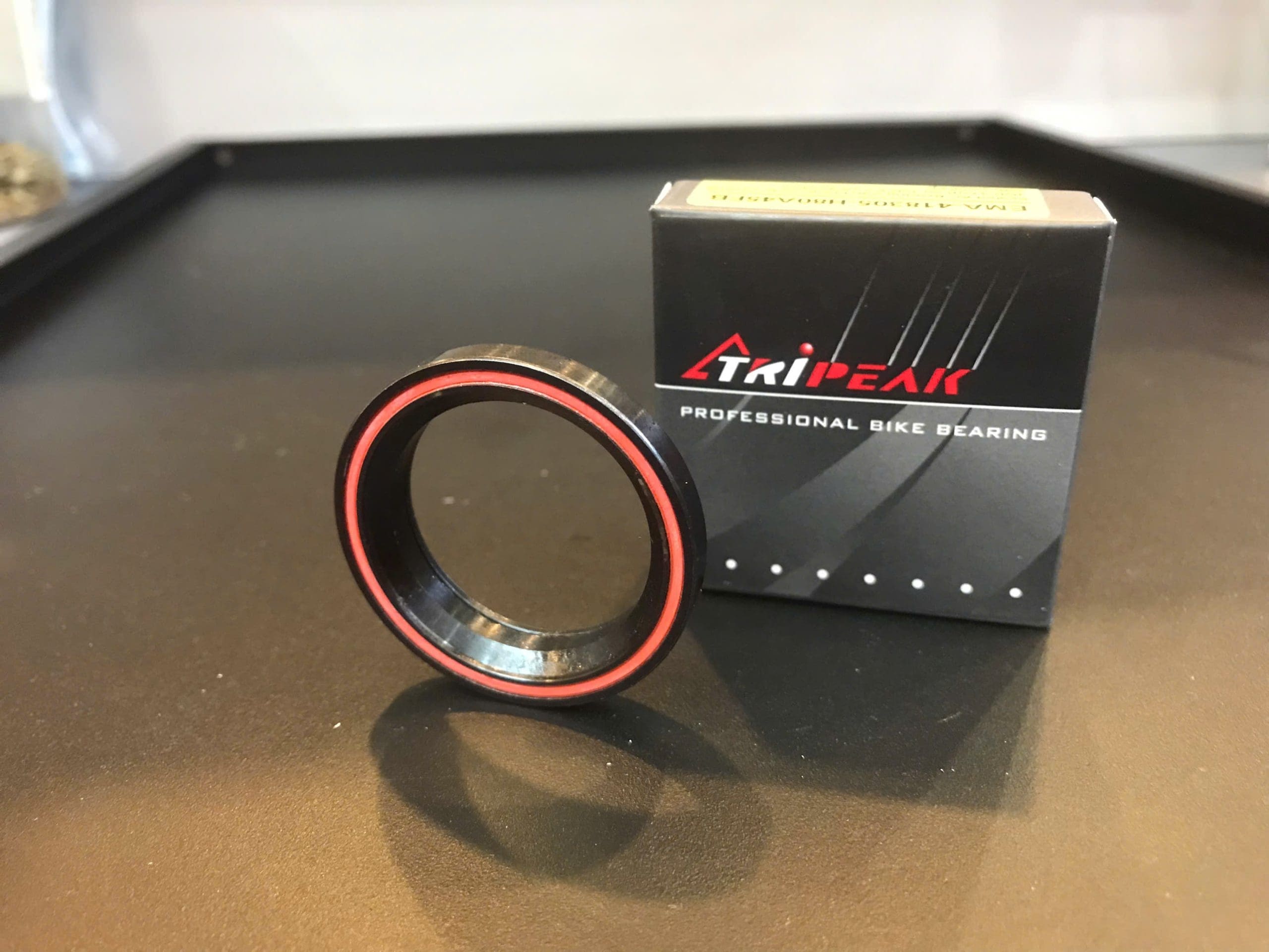 HS-093 EMA-418305-H80A45FB-3 (HS-093) 41.8x30.5X8mm , 45°/45° Tripeak Bạc đạn chén cổ . Sealed AC Bearing with black oxide coating - Ảnh 3